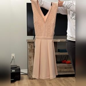 Dynamite cream Lace Dress with flair Small